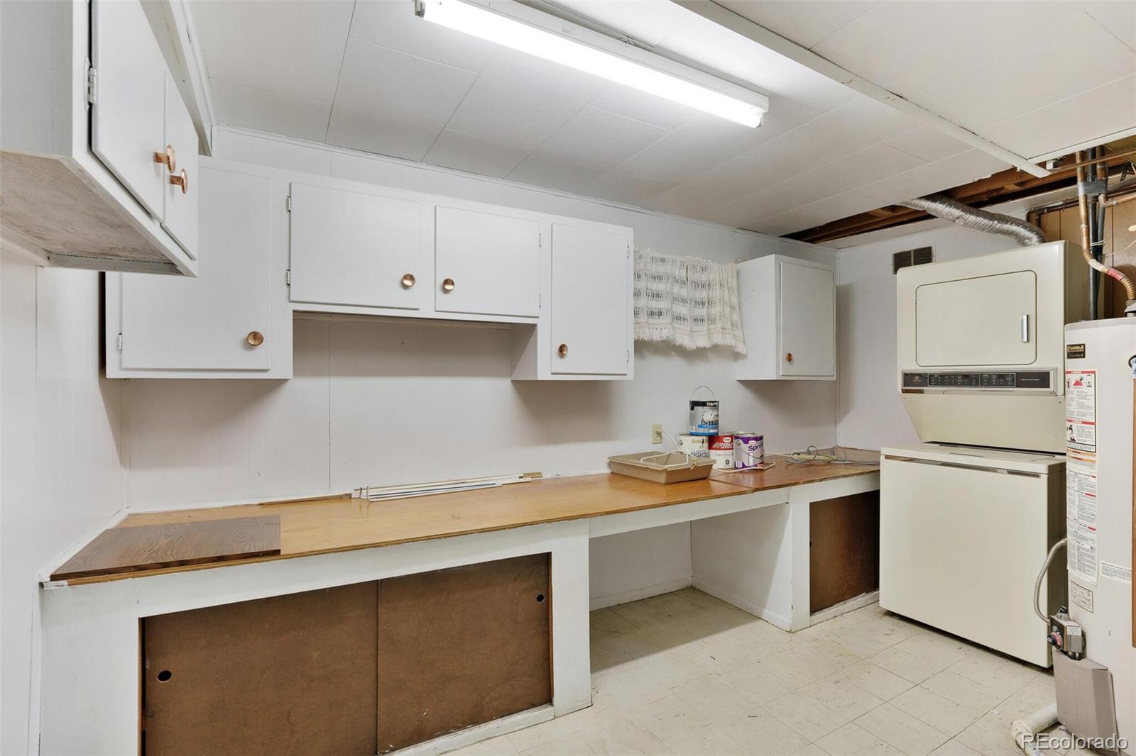 6395 S Race Court