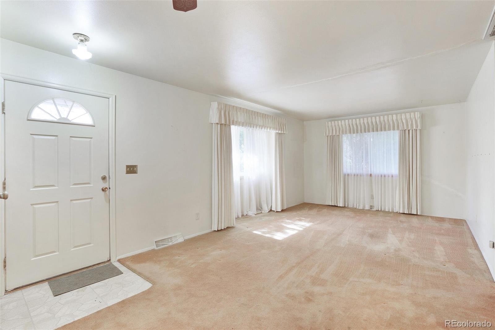 6395 S Race Court