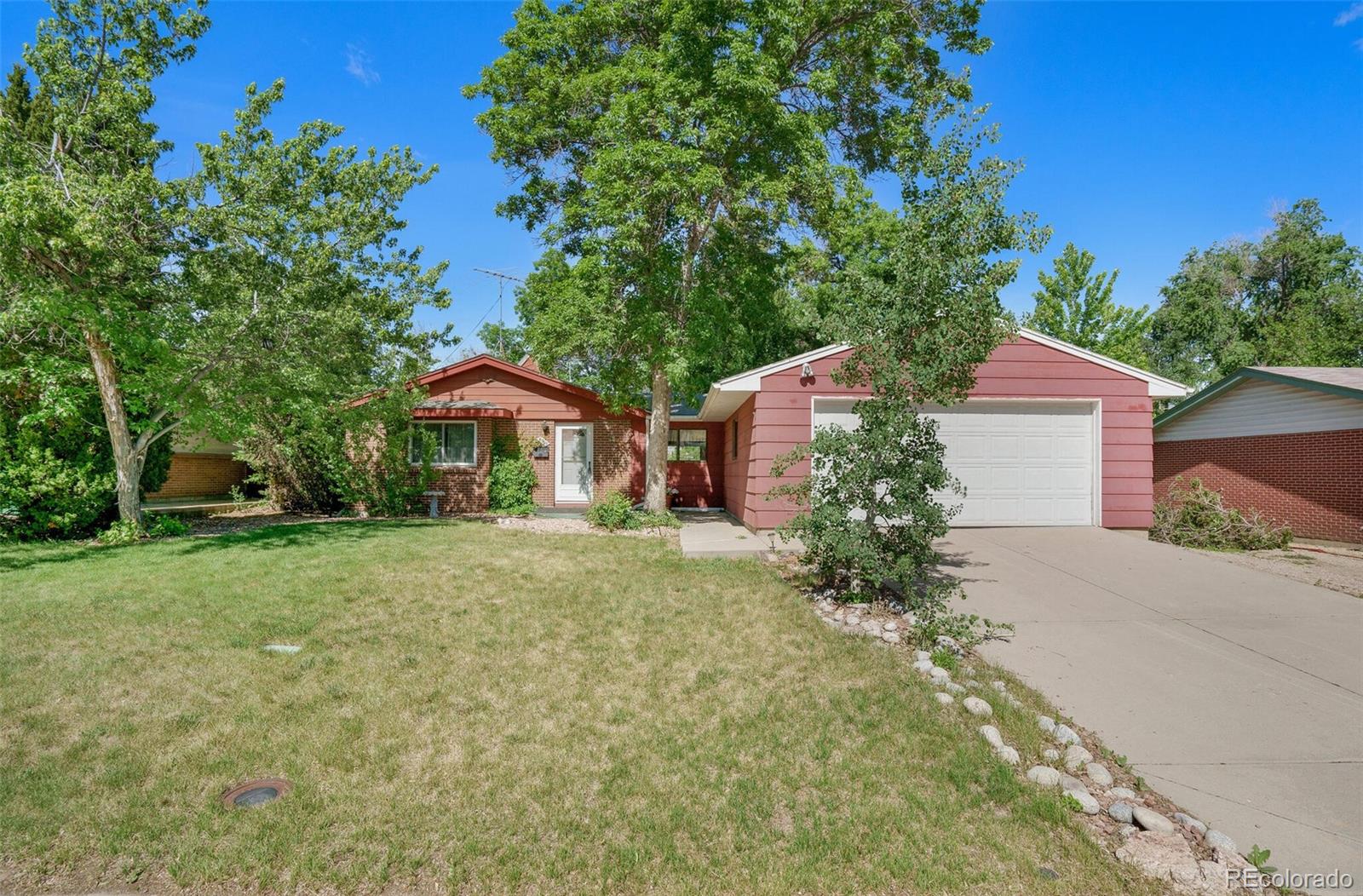 6395 S Race Court
