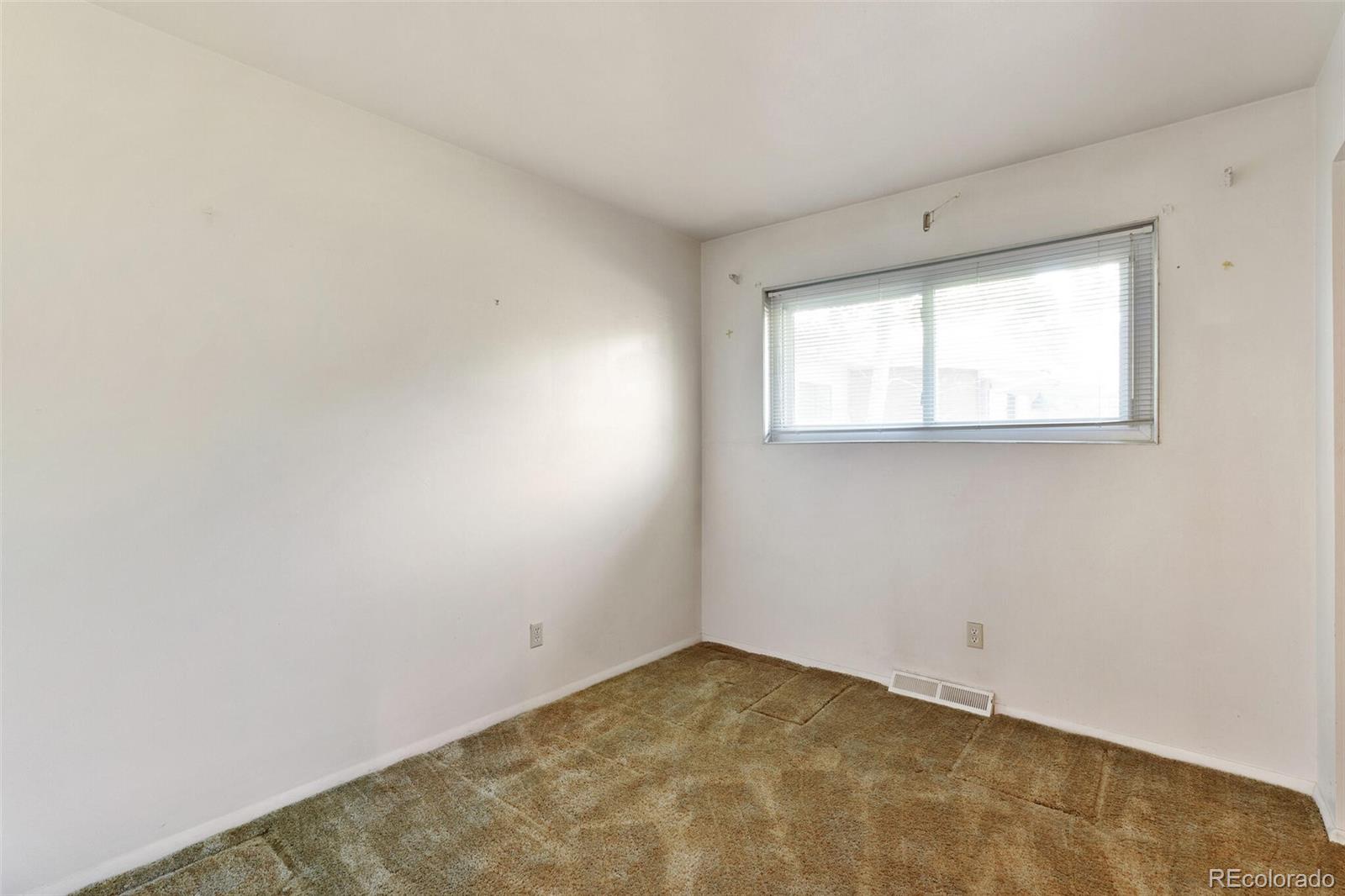 6395 S Race Court