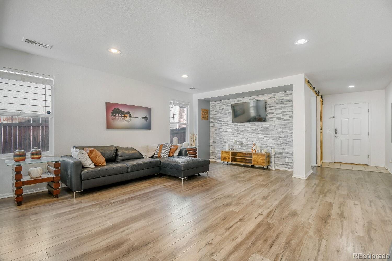 15686 Randolph Place