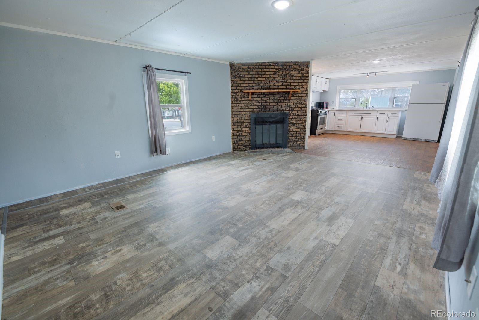 2100 W 100th 212 Avenue