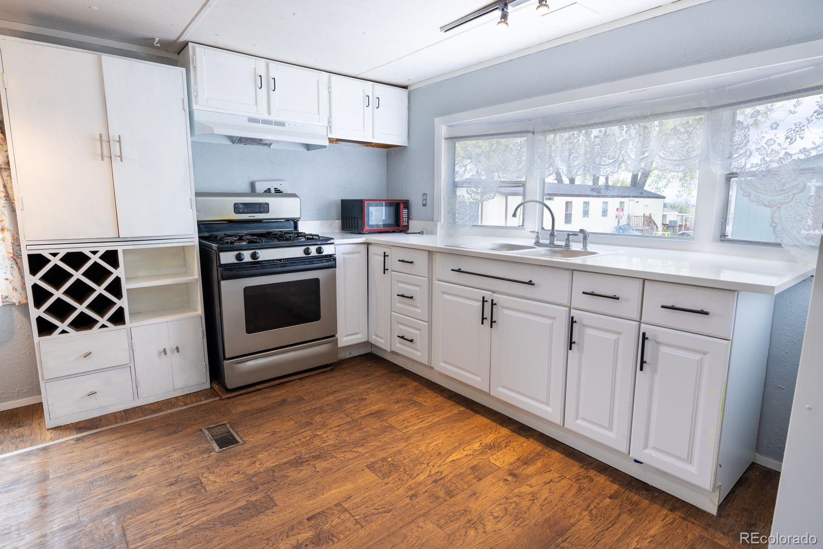 2100 W 100th 212 Avenue