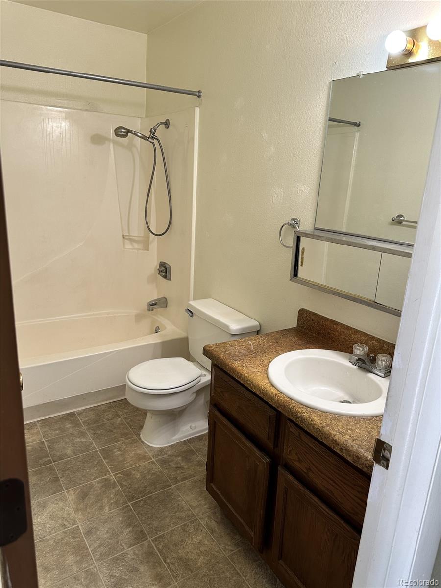 616 Jay Drive Unit: A,B,C,D,E