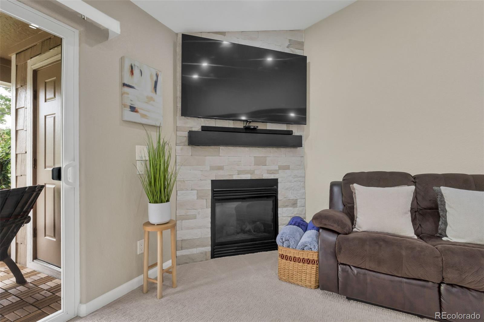 3420 Boulder