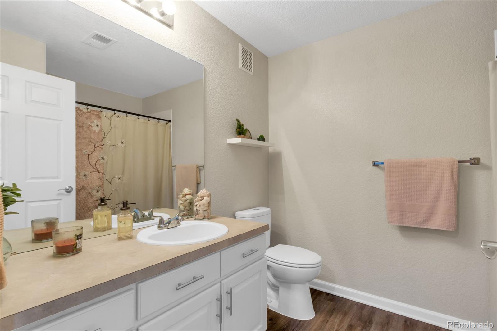 3420 Boulder