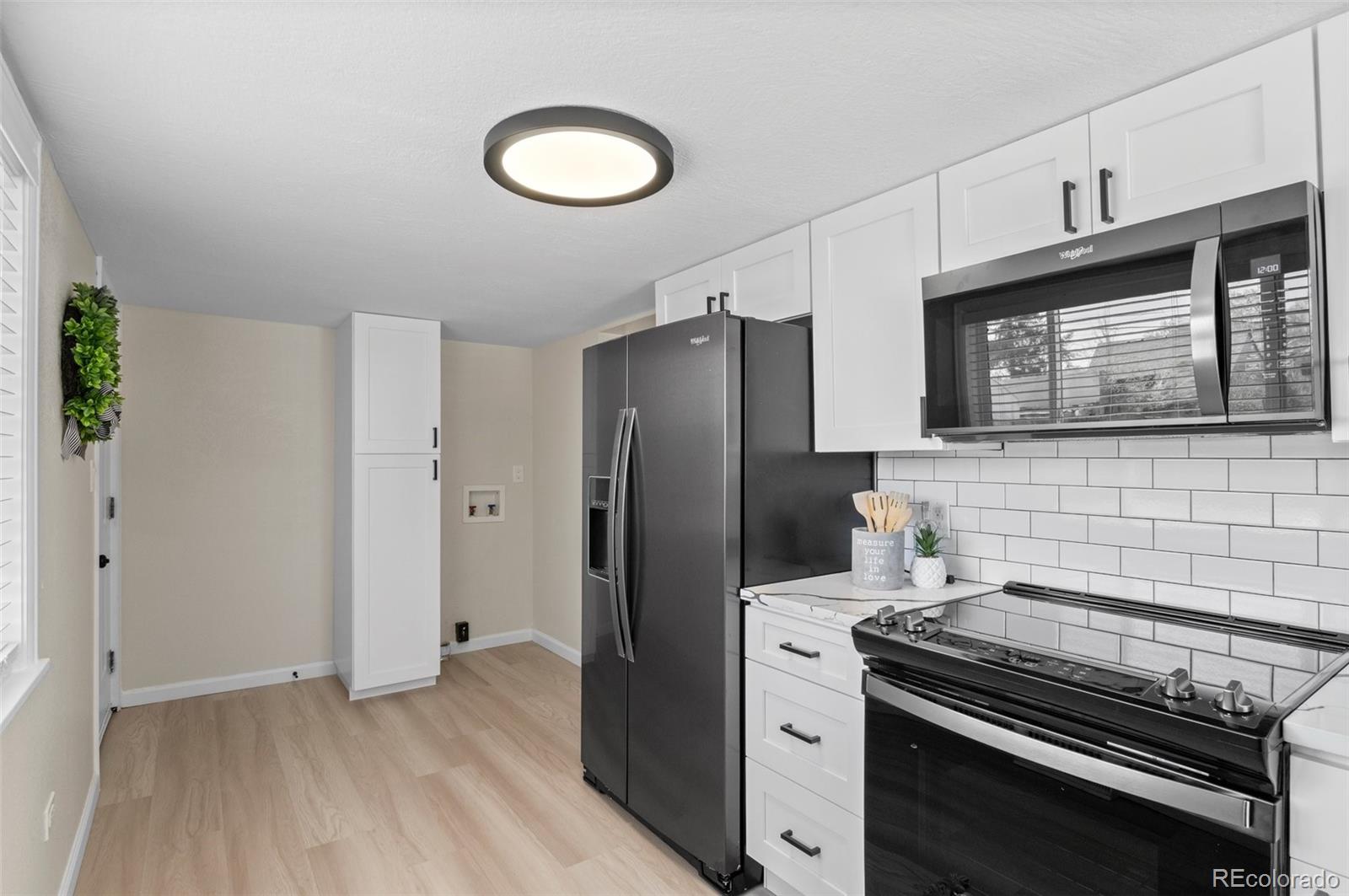 128 S Lowell Boulevard