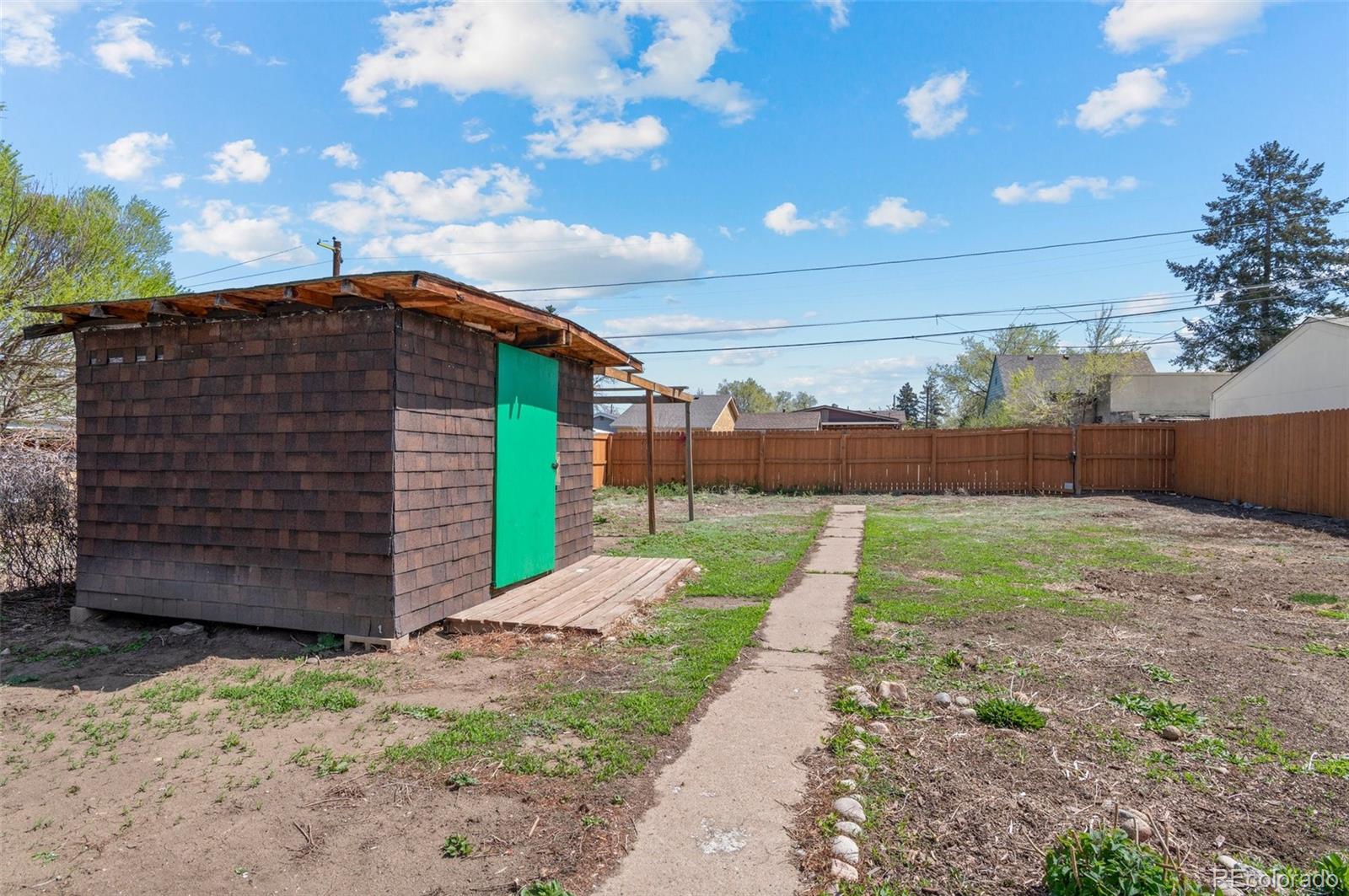 128 S Lowell Boulevard