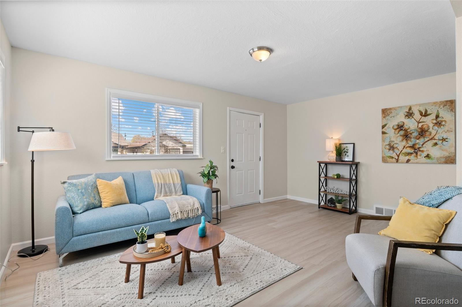 128 S Lowell Boulevard