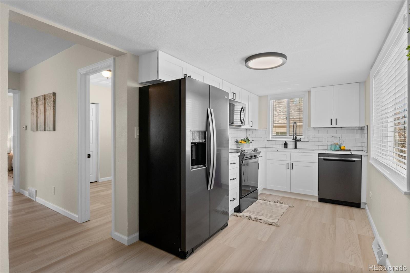 128 S Lowell Boulevard