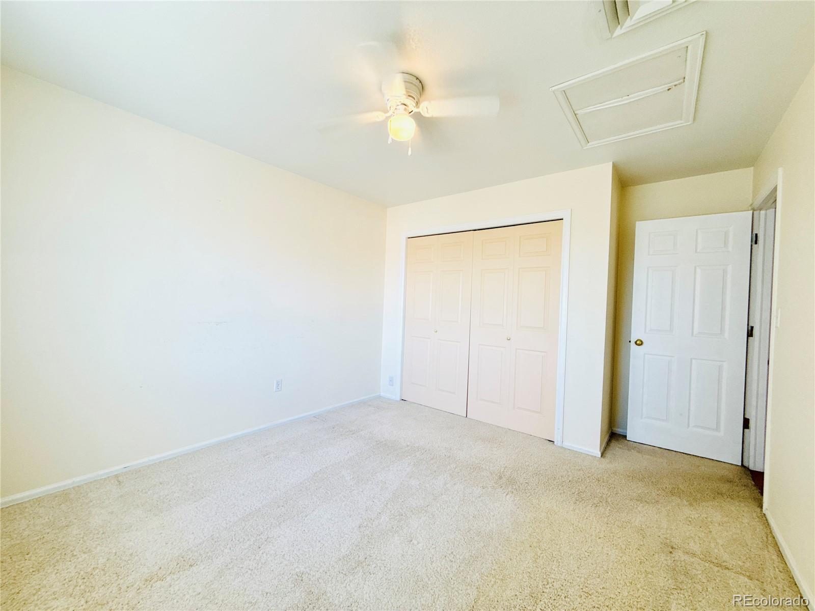 910 S Elgin Court