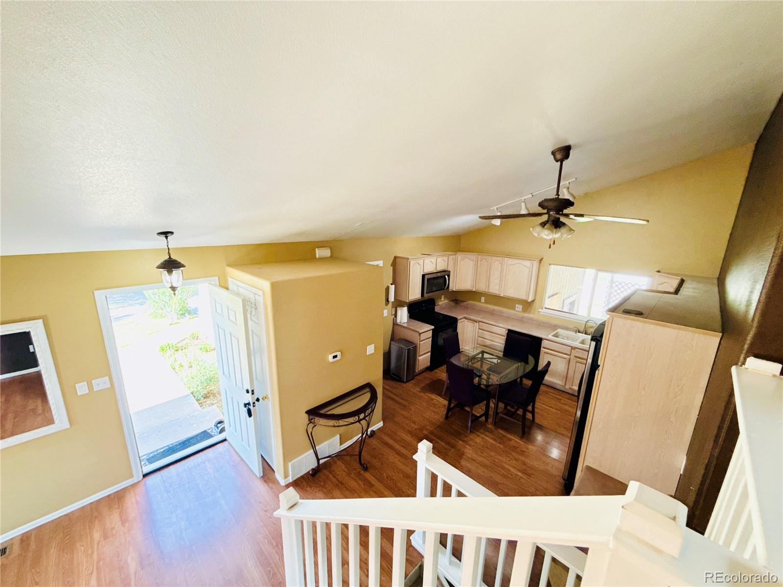 910 S Elgin Court