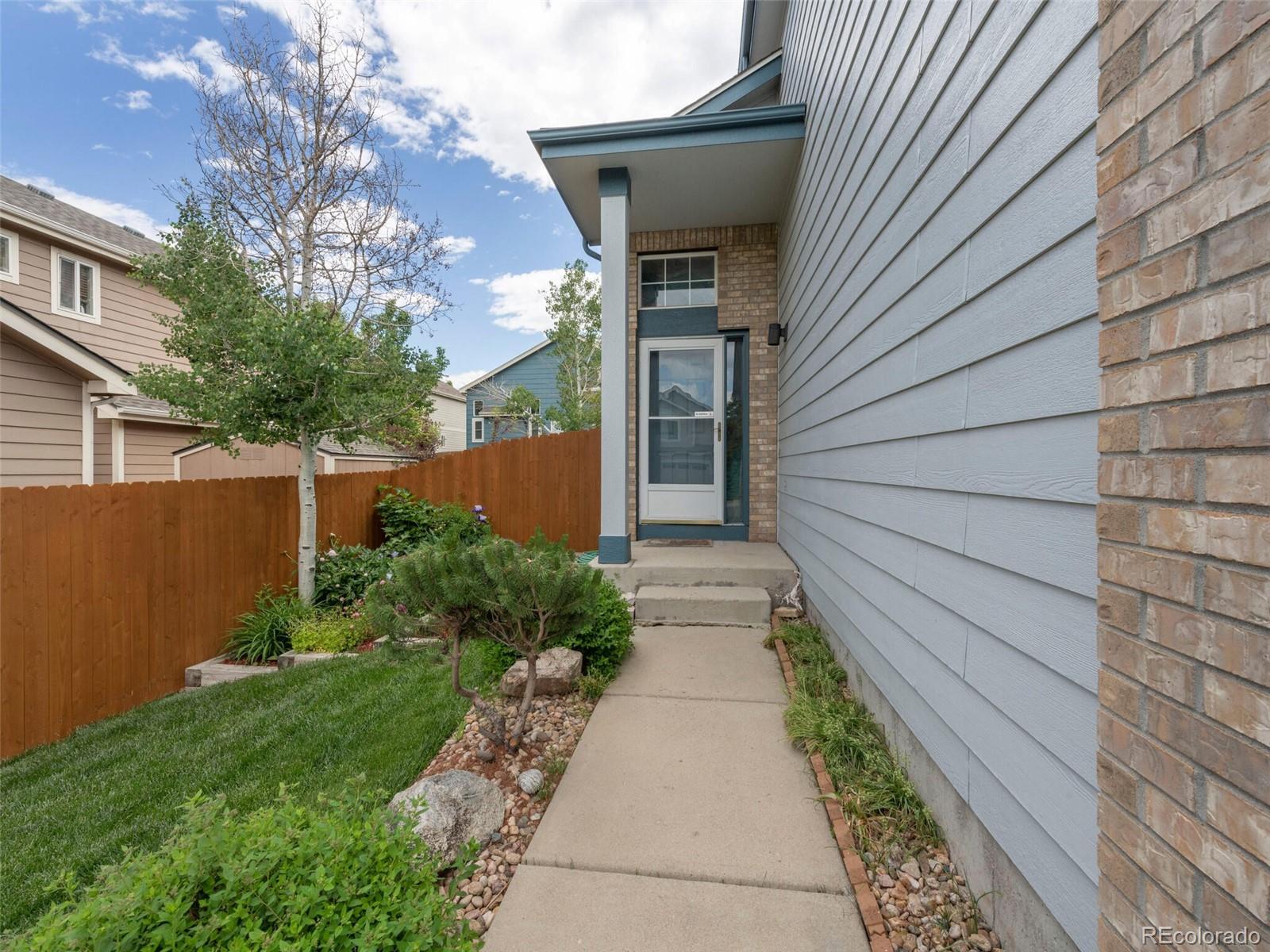 9662 Lamar Place