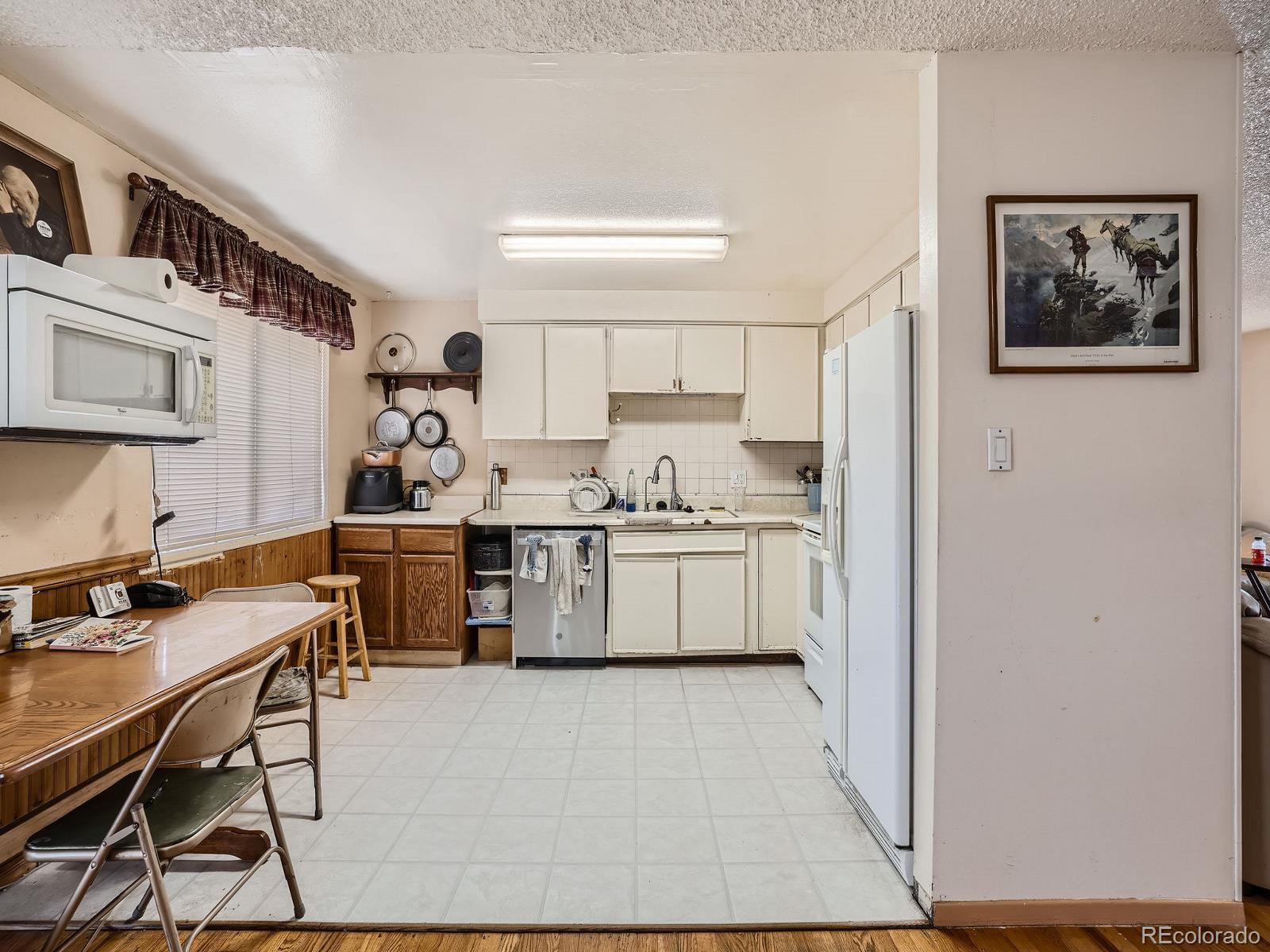 7032 S Dexter Street