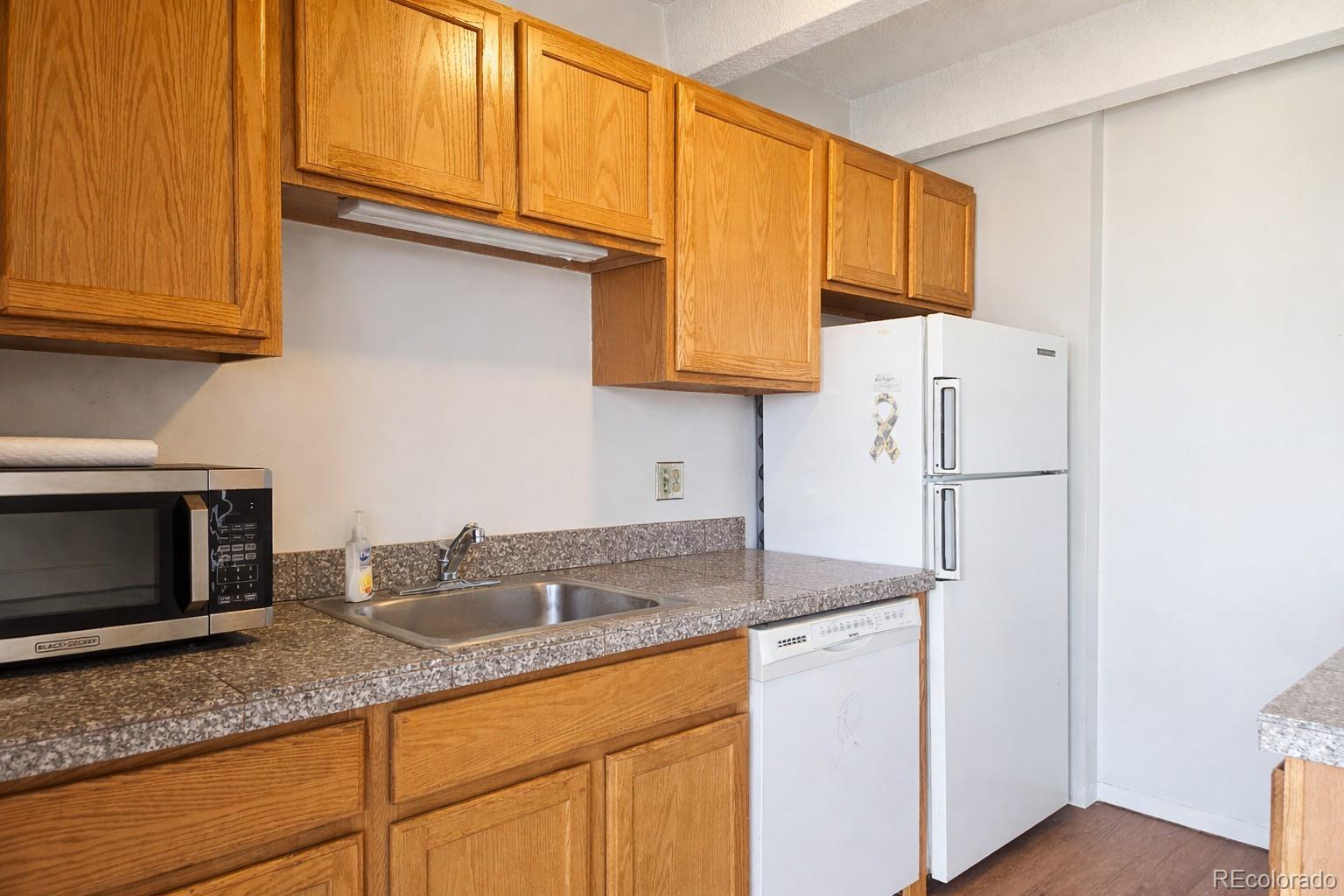 4801 E 9th Avenue Unit: 609S