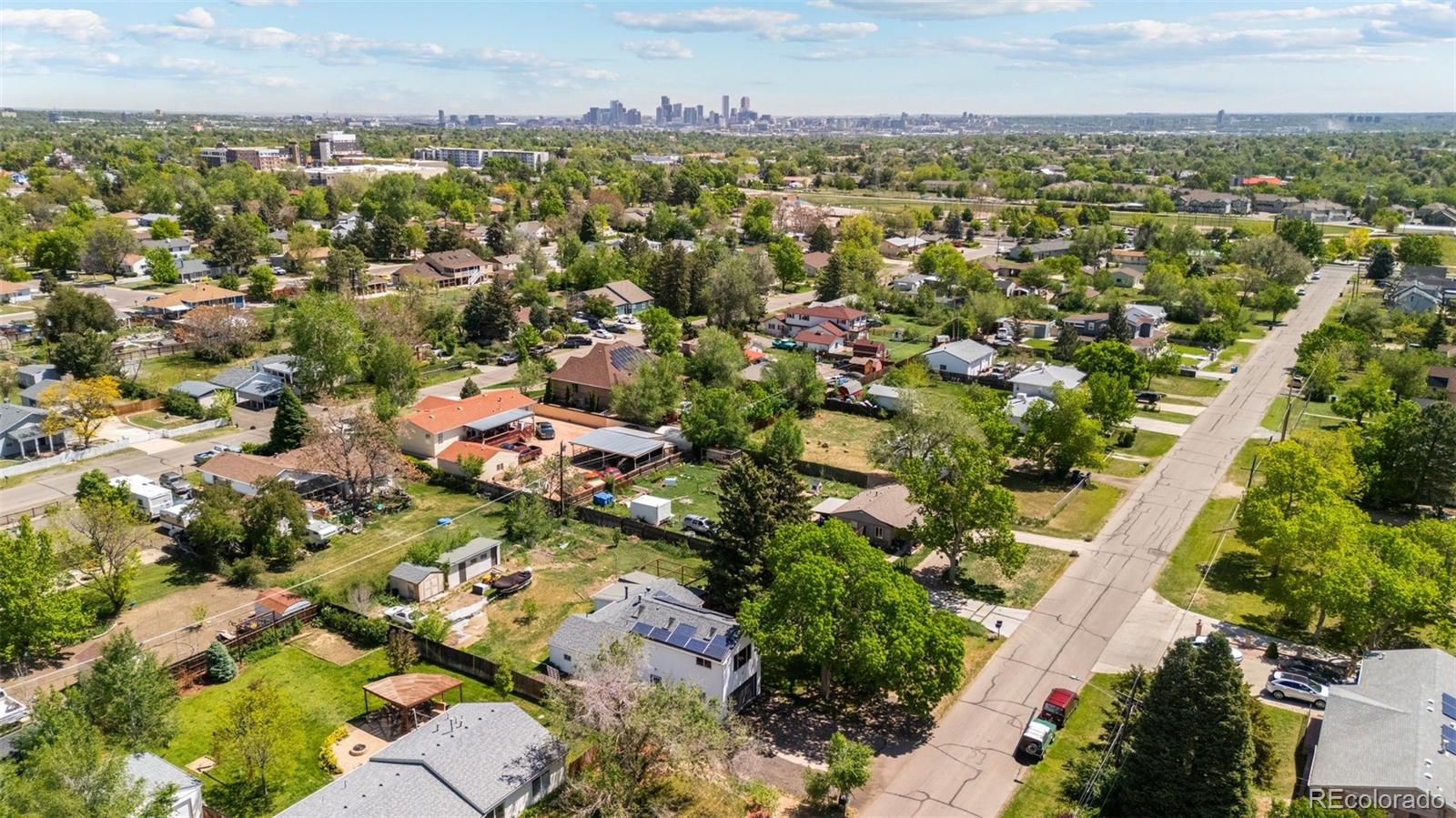 6303 W Exposition Avenue