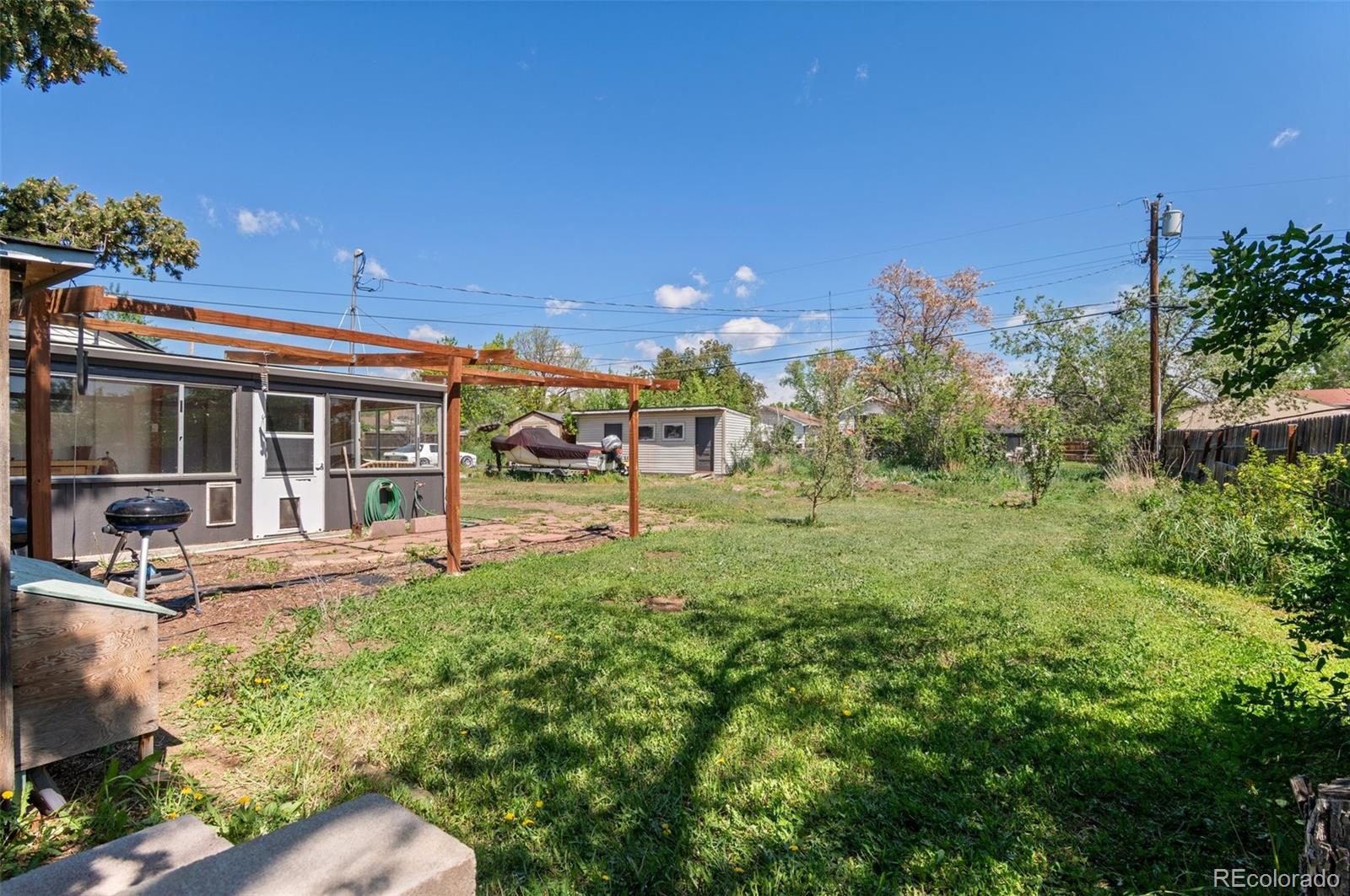 6303 W Exposition Avenue