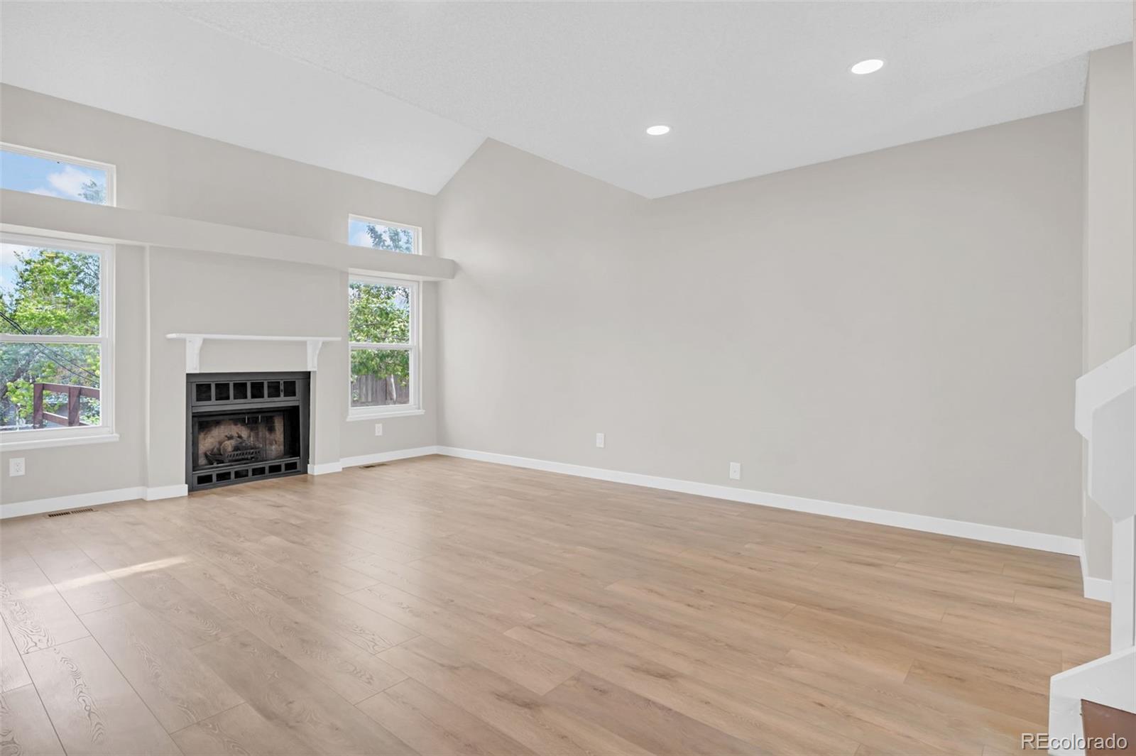 3718 S Espana Way Unit: 5