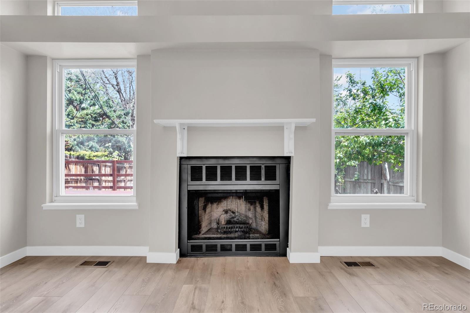3718 S Espana Way Unit: 5