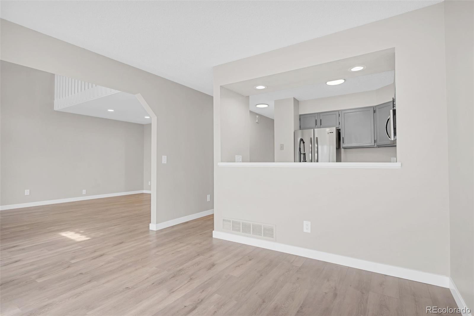3718 S Espana Way Unit: 5