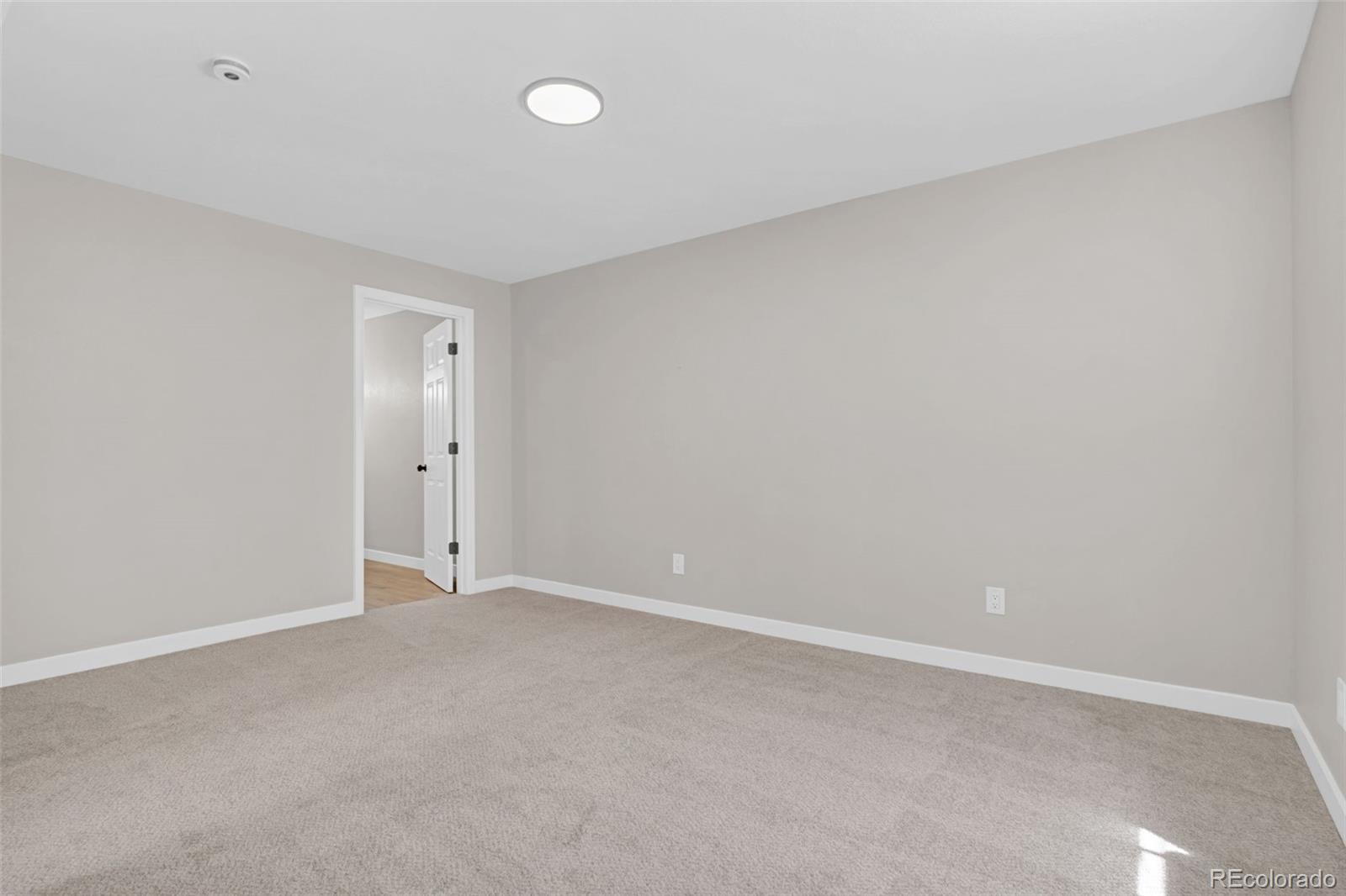 3718 S Espana Way Unit: 5