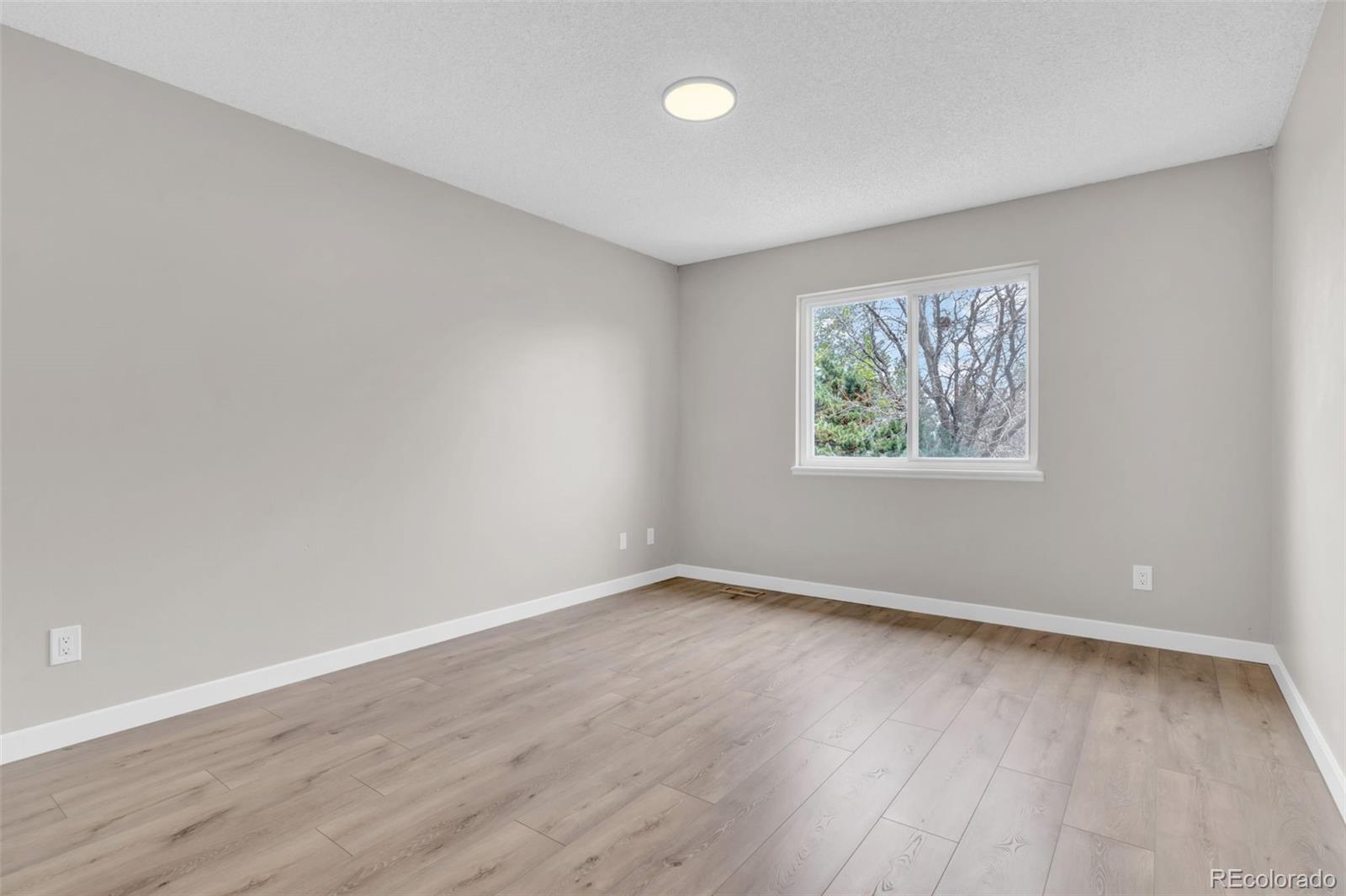 3718 S Espana Way Unit: 5