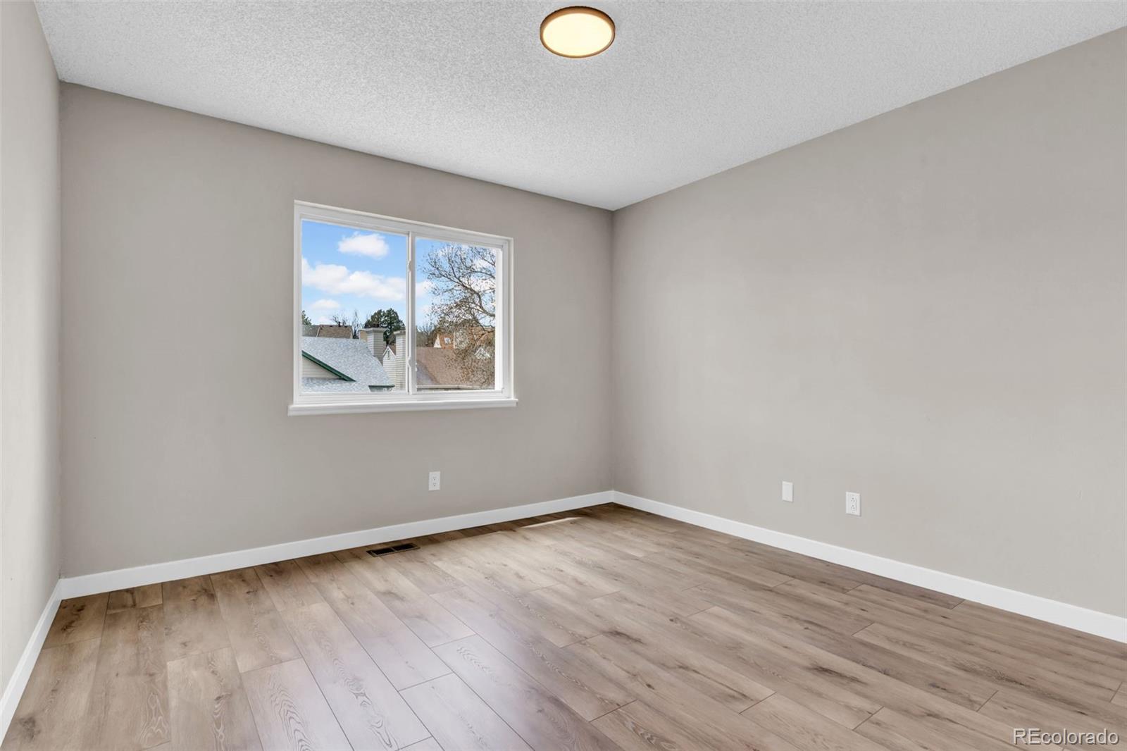3718 S Espana Way Unit: 5