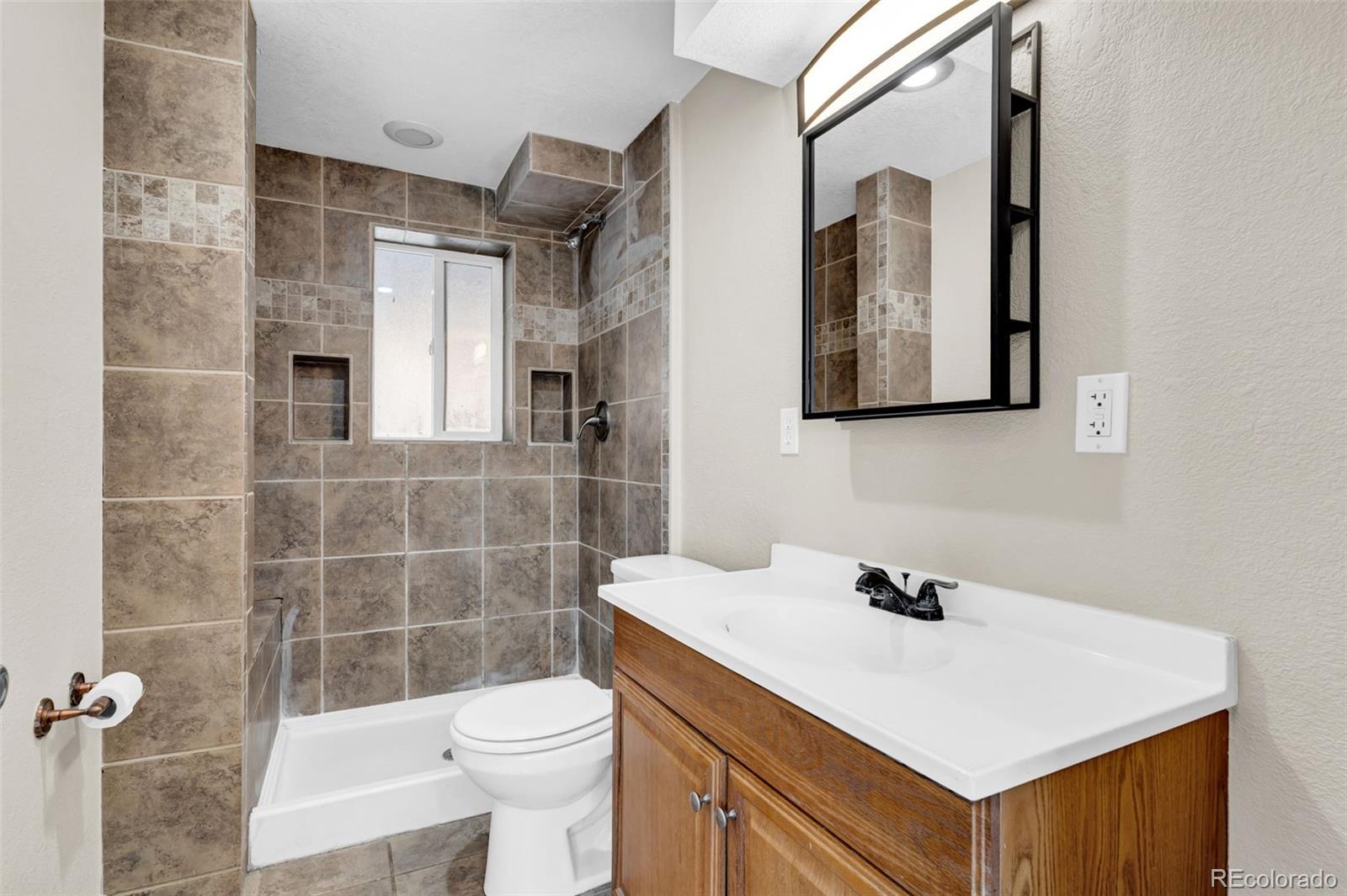 441 E 78th Place