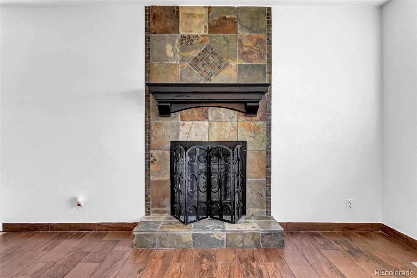 441 E 78th Place