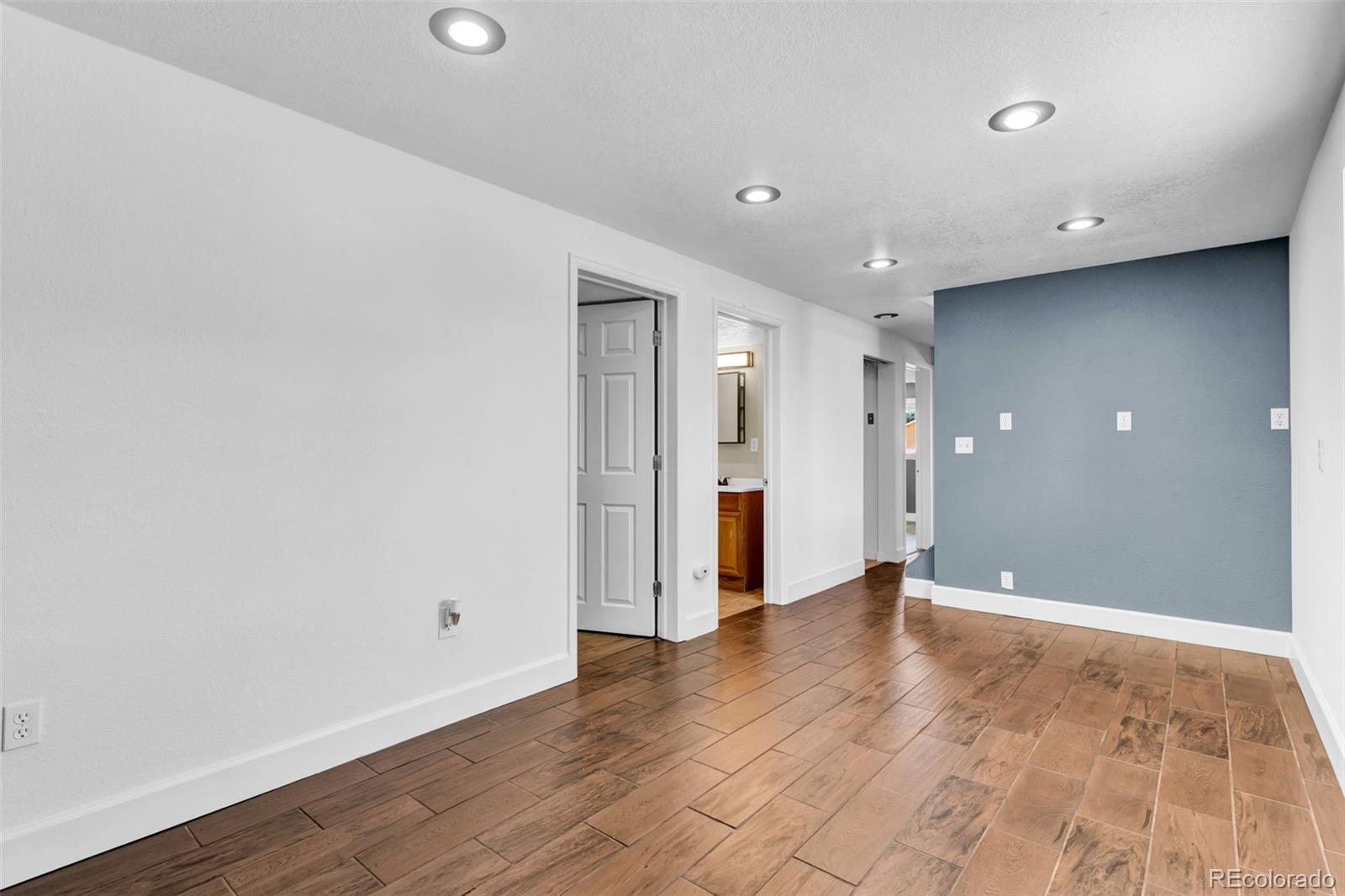 441 E 78th Place