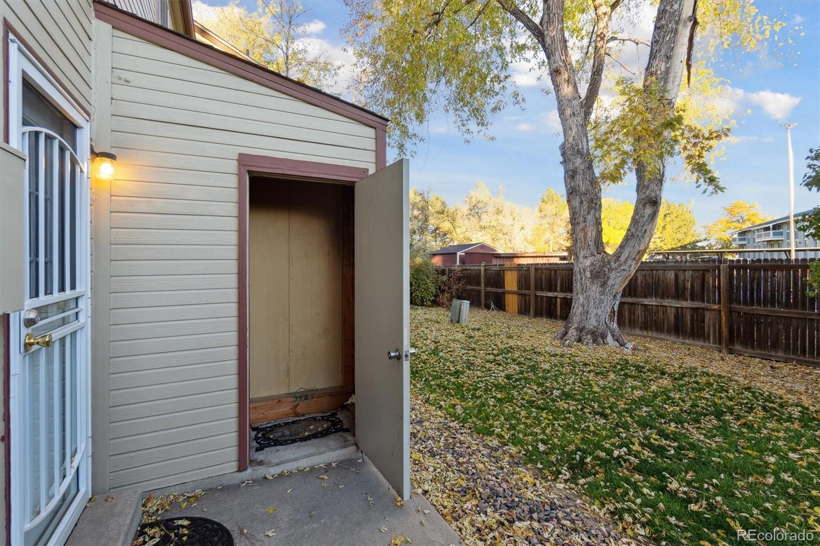 1693 S Blackhawk Way Unit: A