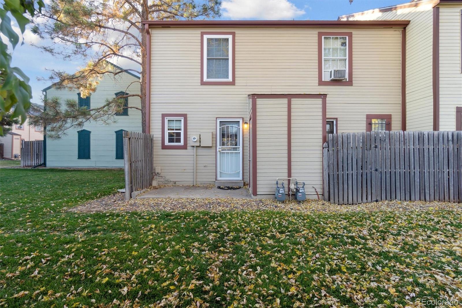 1693 S Blackhawk Way Unit: A