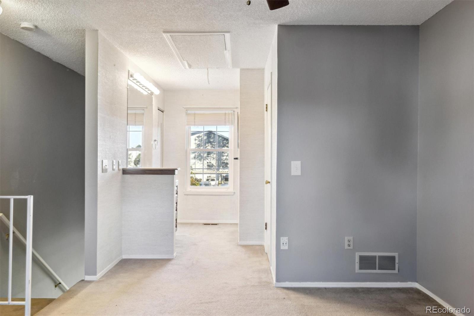 1693 S Blackhawk Way Unit: A