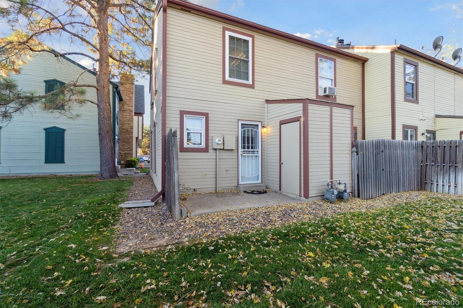 1693 S Blackhawk Way Unit: A