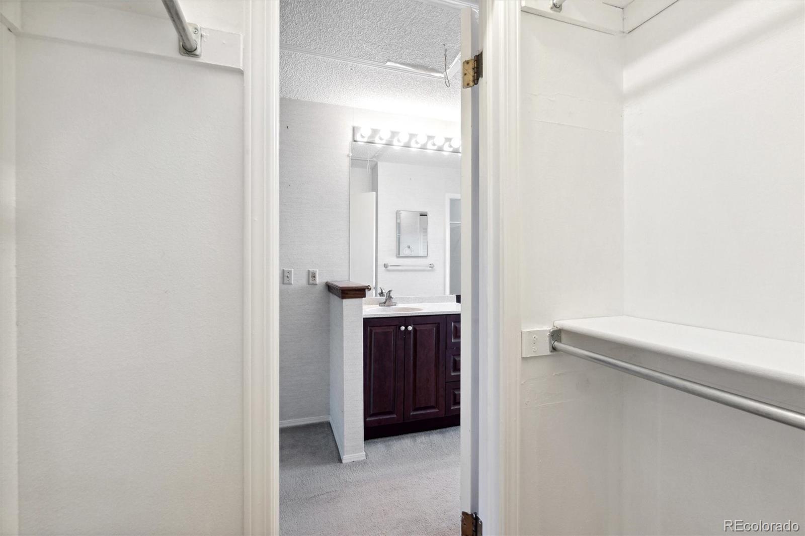 1693 S Blackhawk Way Unit: A