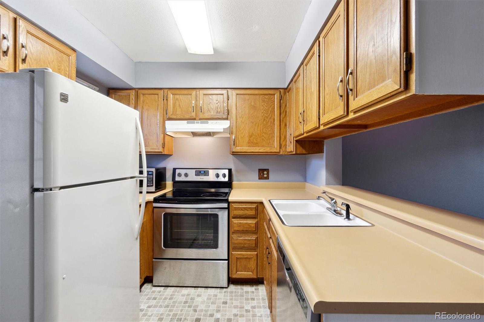1693 S Blackhawk Way Unit: A