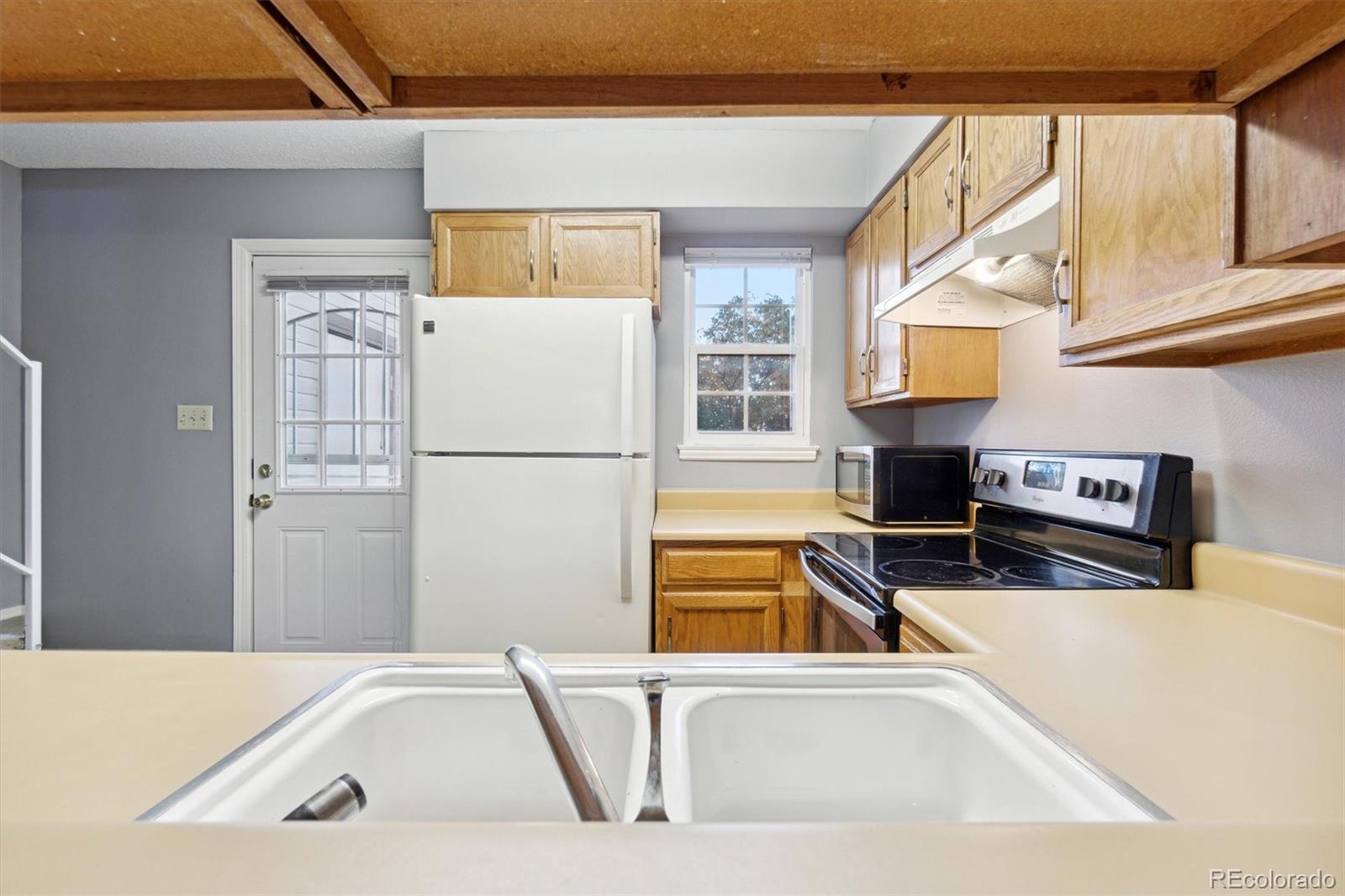 1693 S Blackhawk Way Unit: A