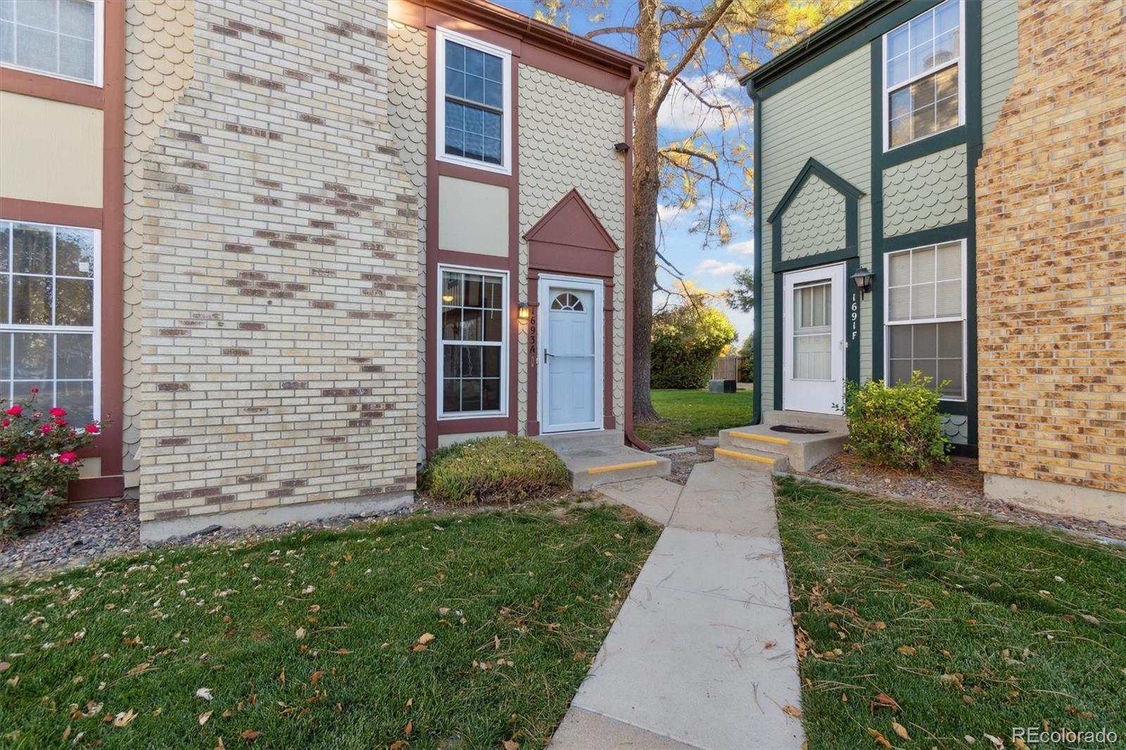 1693 S Blackhawk Way Unit: A