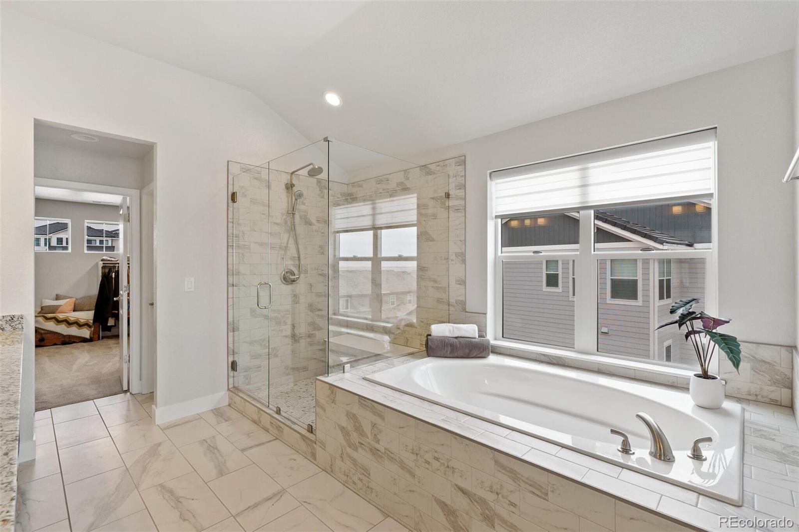 9526 Orchard Way