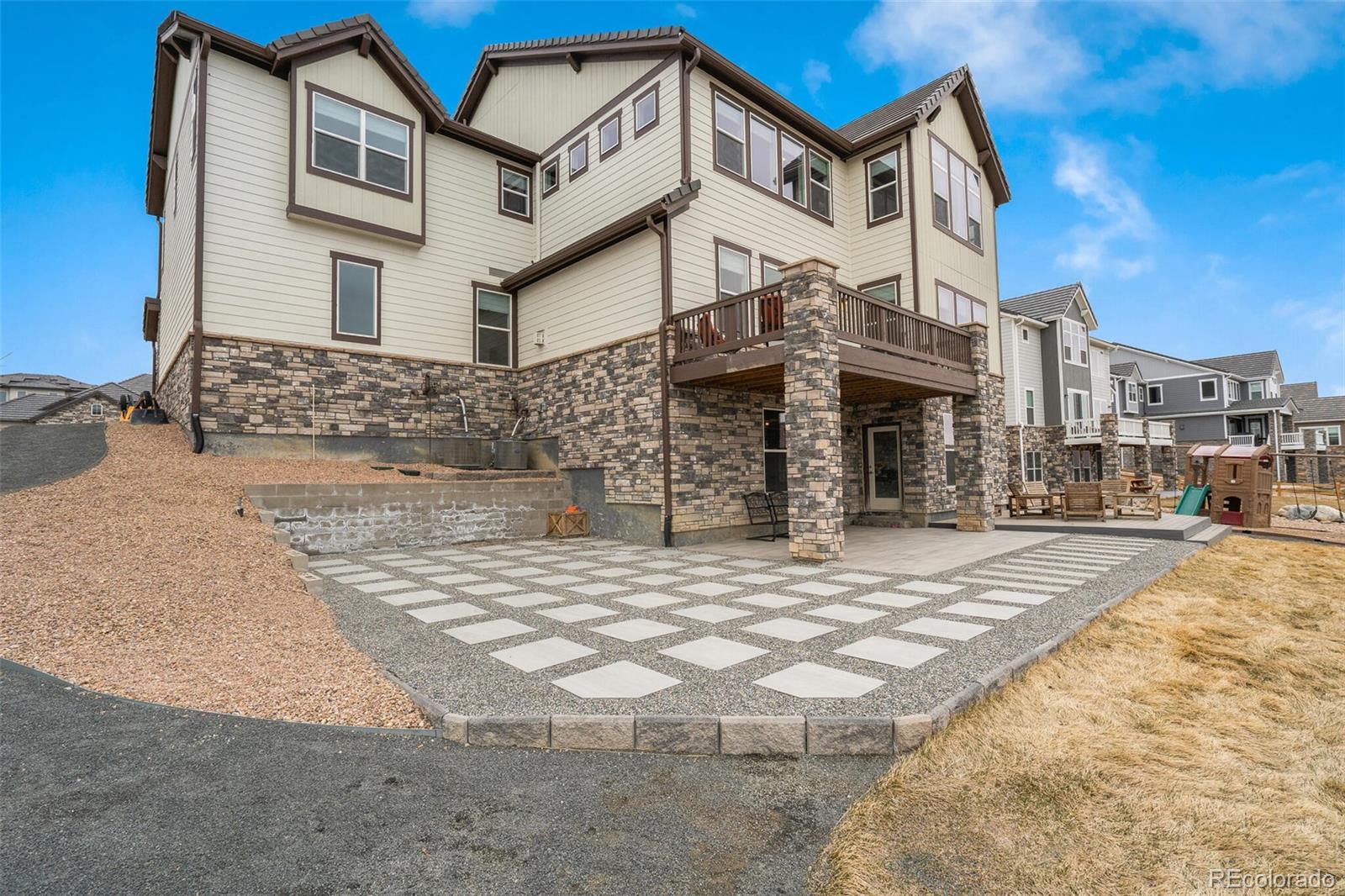 9526 Orchard Way