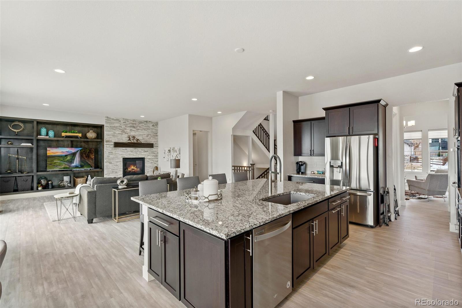 9526 Orchard Way