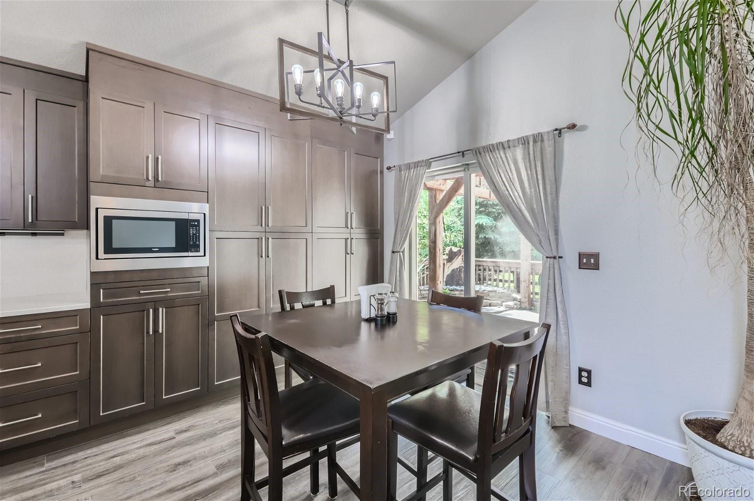 603 Stoneham Court Unit: 60