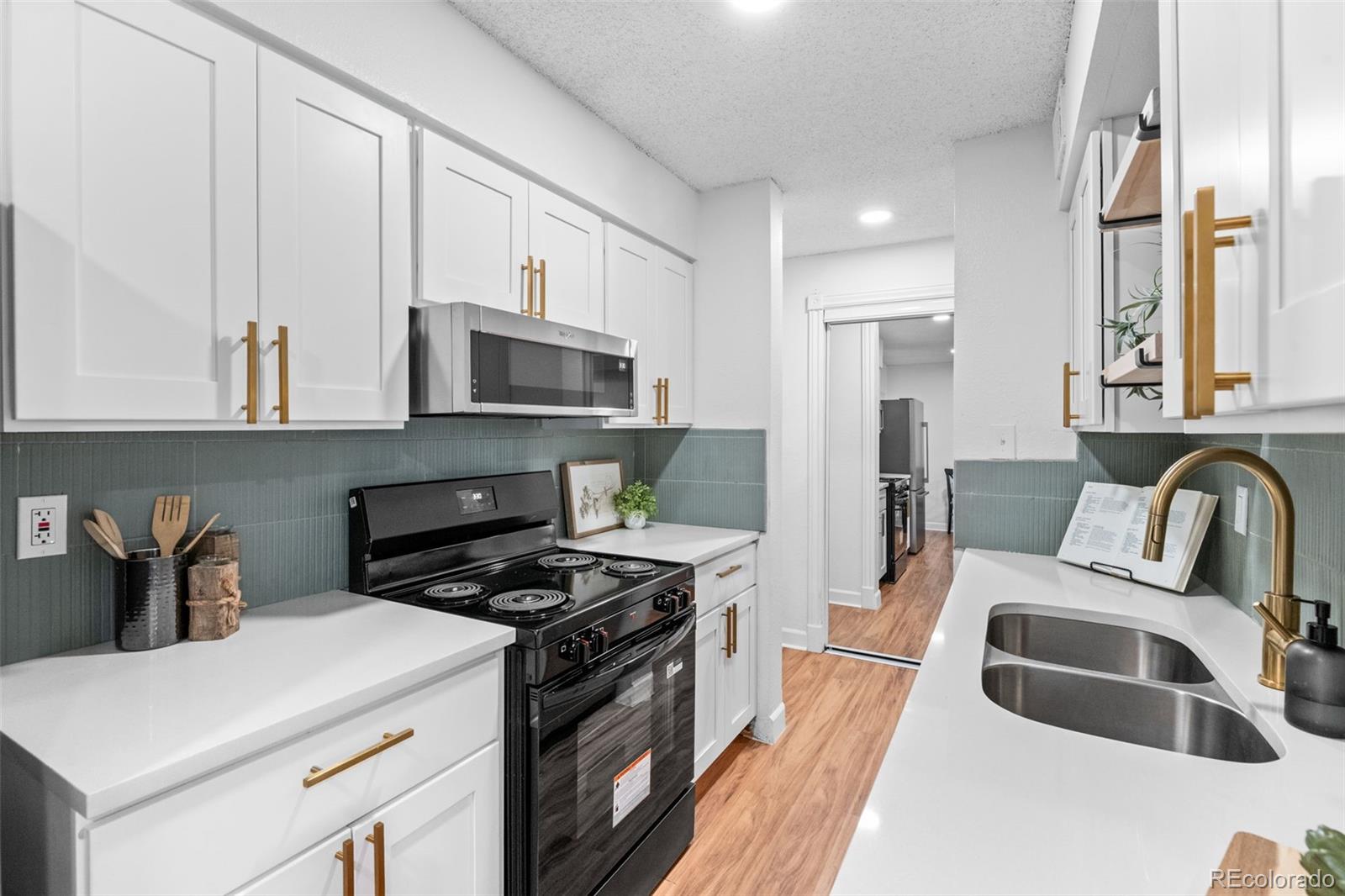 7615 E Quincy Avenue Unit: 103
