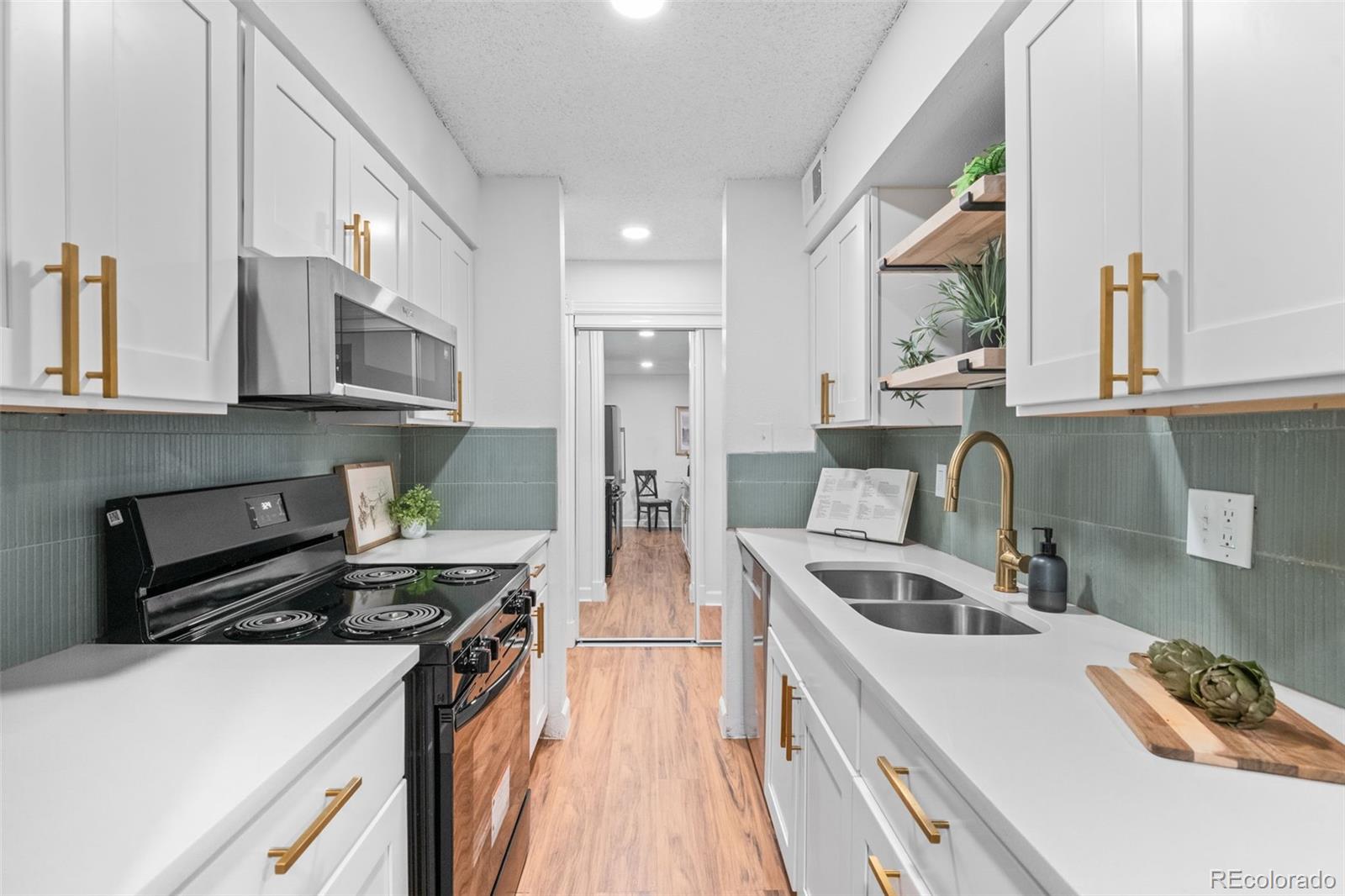 7615 E Quincy Avenue Unit: 103
