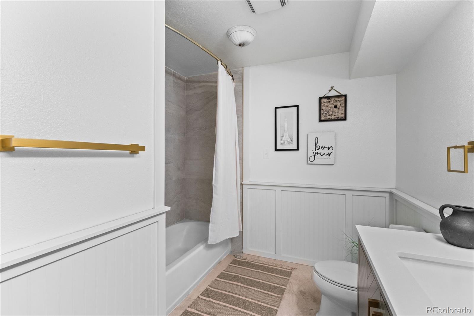 7615 E Quincy Avenue Unit: 103