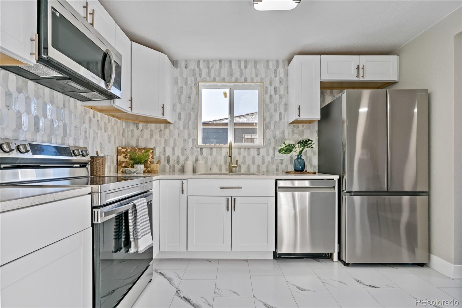 1932 Kingston Street