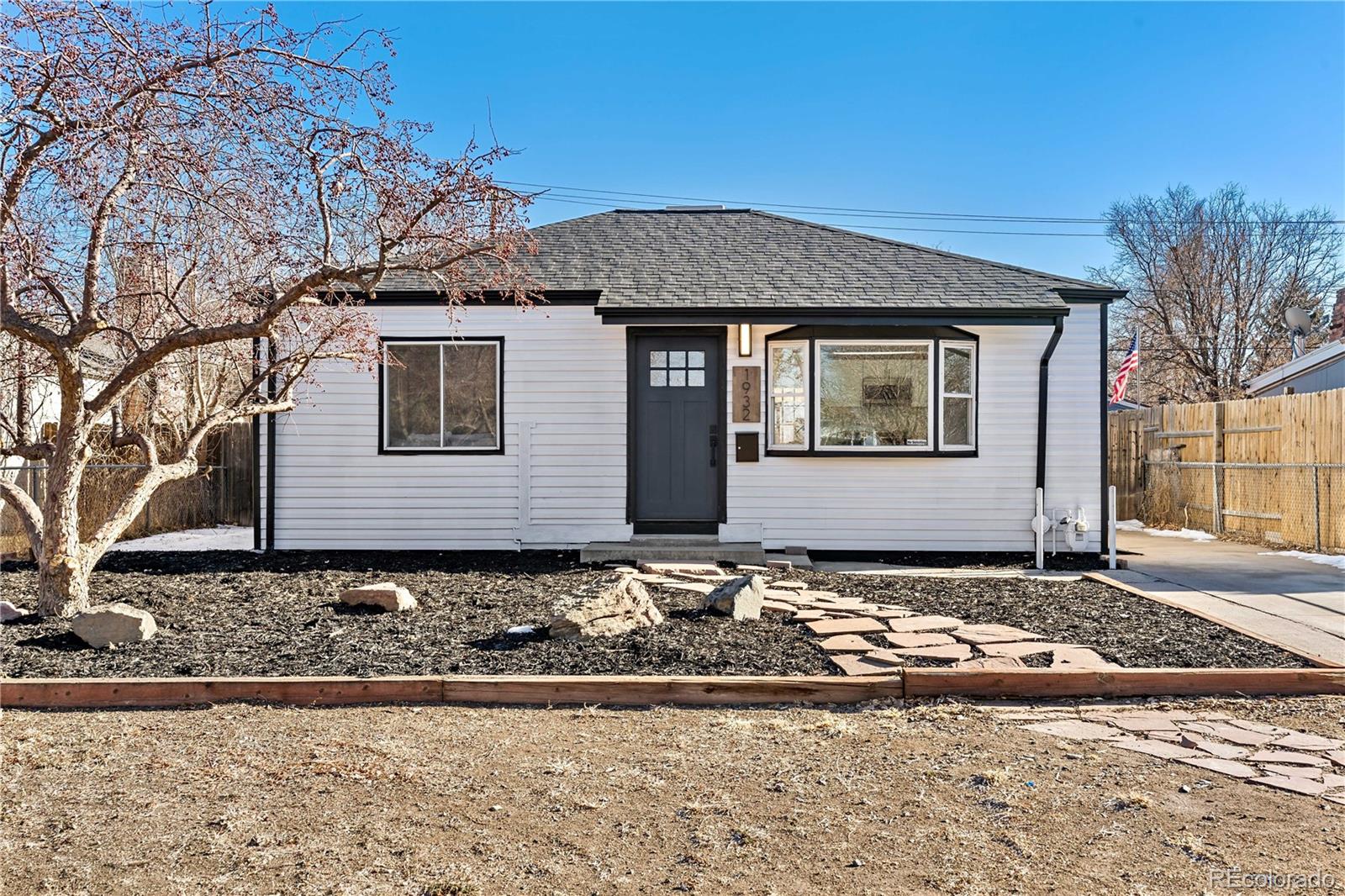 1932 Kingston Street