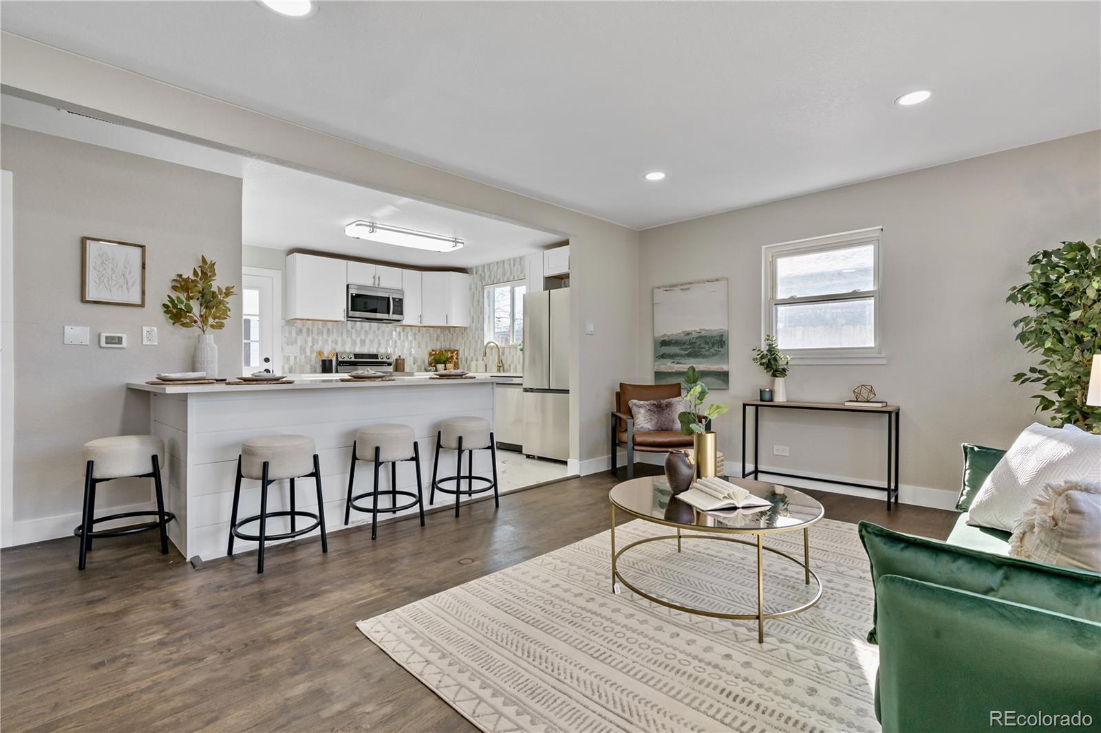 1932 Kingston Street