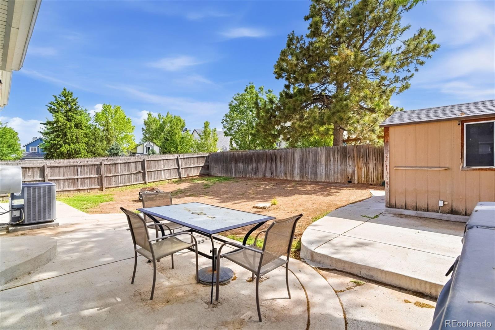 1162 W 135th Place