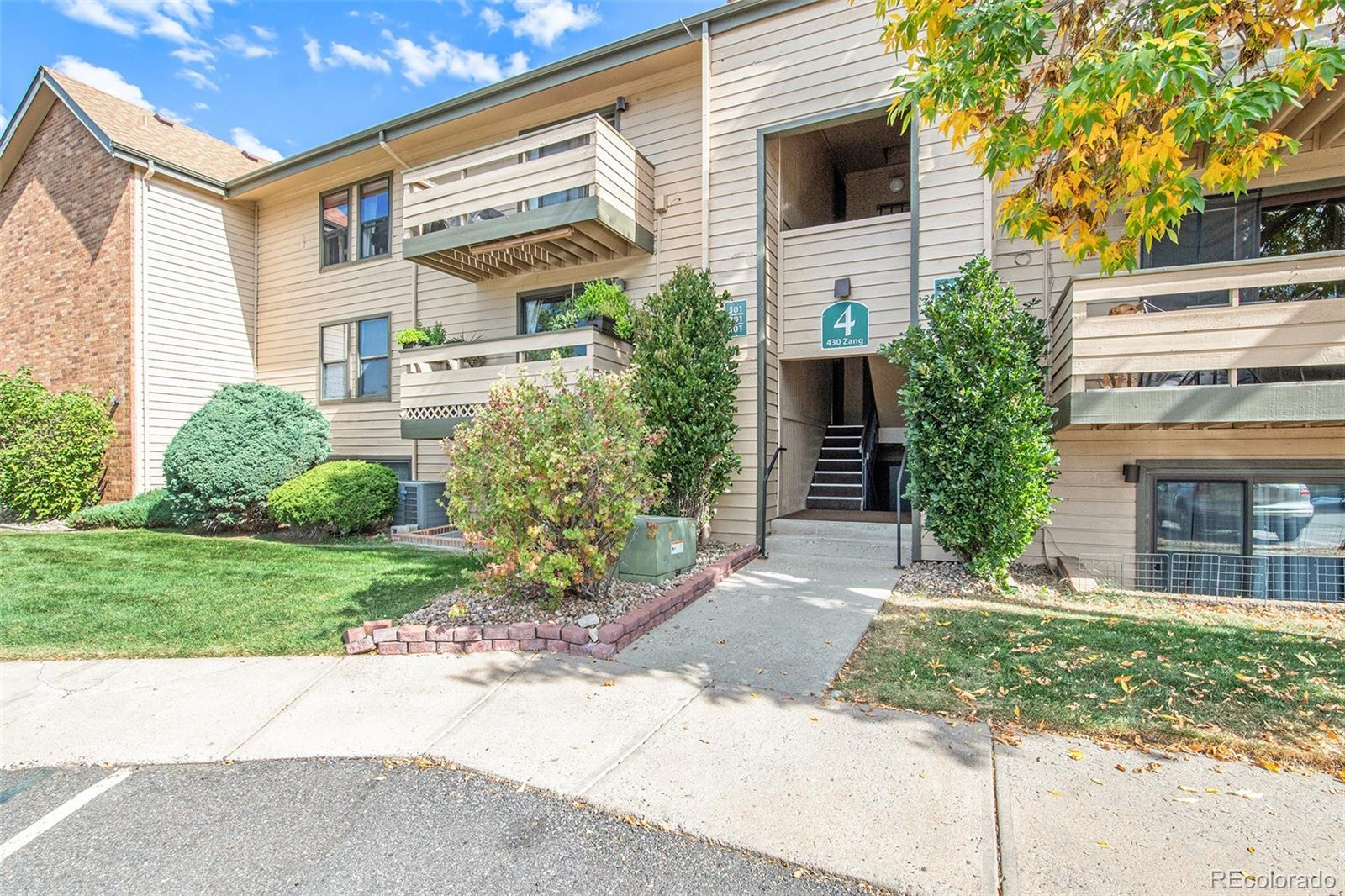430 Zang Street Unit: 4-102